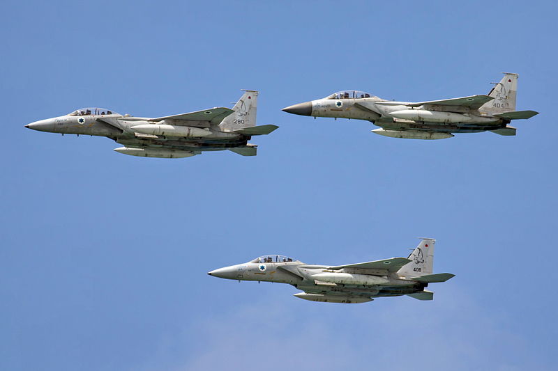 Истребители F-15 израильских ВВС [(CC) MinoZig]