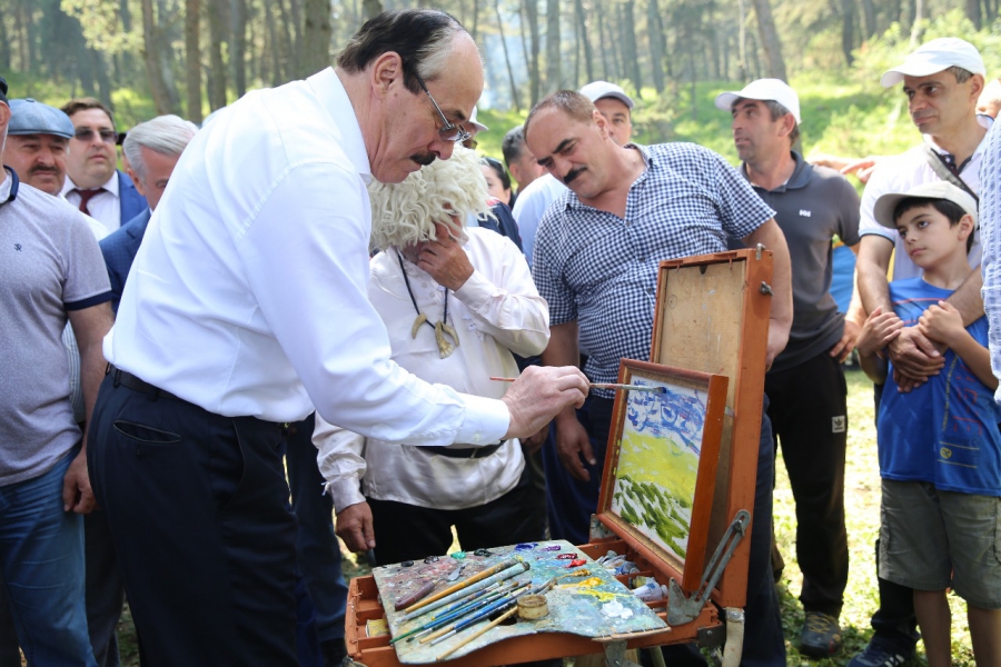 Глава Дагестана Рамазан Абдулатипов