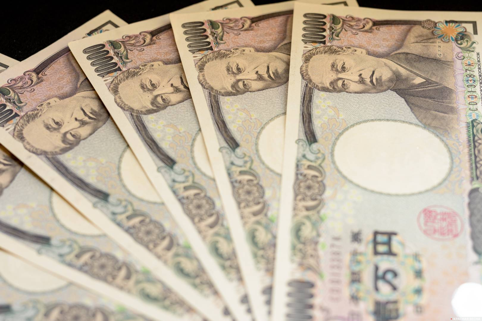Японские банкноты десять тысяч йен