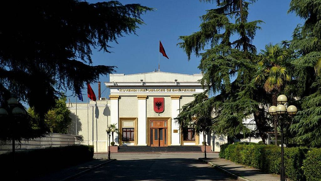 Здание парламента Албании, Тирана