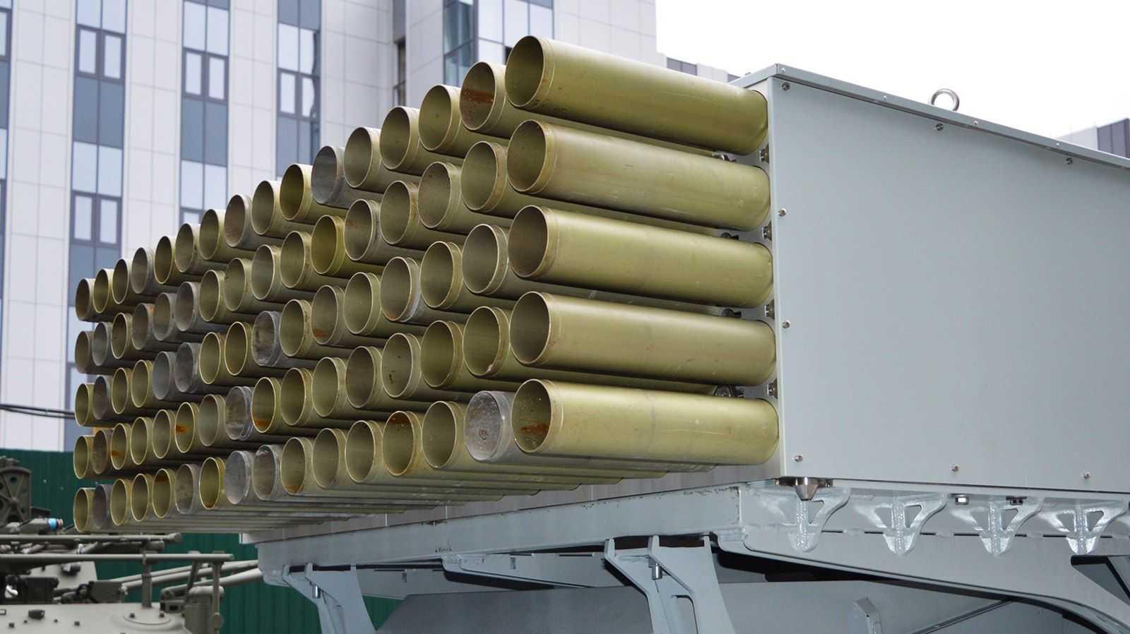 Пакет направляющих РСЗО Флейта для 80-мм неуправляемых авиационных ракет