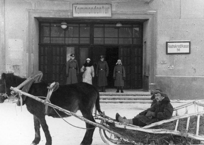 Немецкая комендатура. Смоленск, 1943