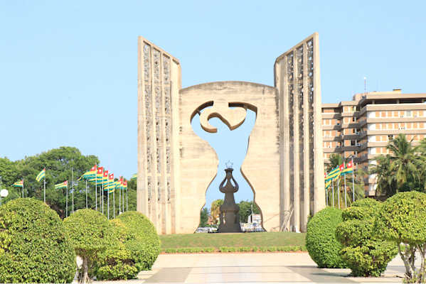 Площадь Независимости в столице Того Ломе