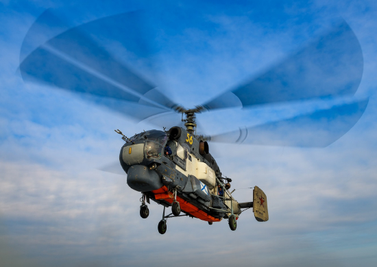 Вертолетчики морской авиации Балтфлота отработали групповые вылеты