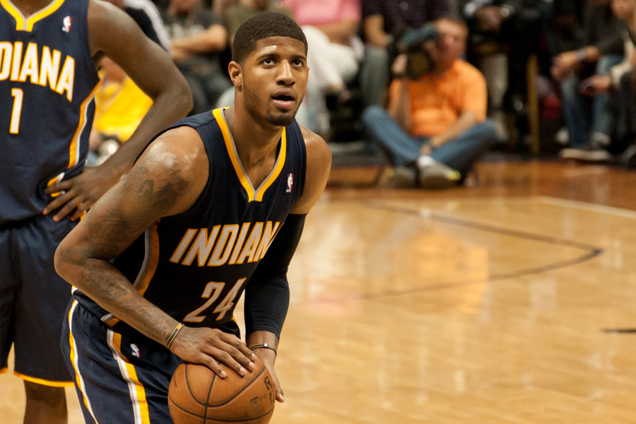 Нападающий клуба «Филадельфия» (НБА) Пол Джордж