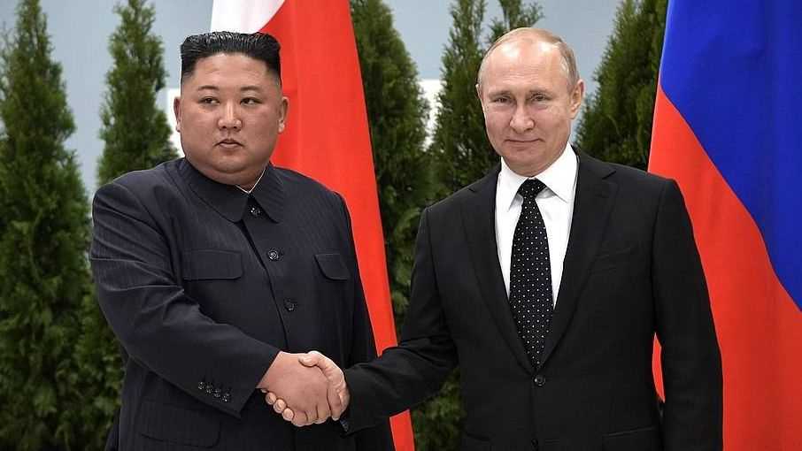 Ким Чен Ын с Владимиром Путиным во Владивостоке