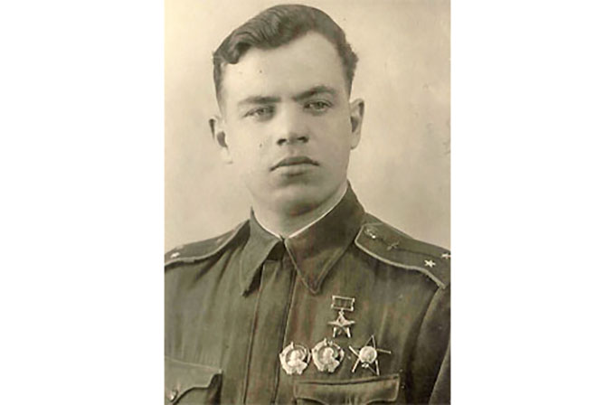 Герой Советского Союза Мусинский Николай Степанович (1921-1965)