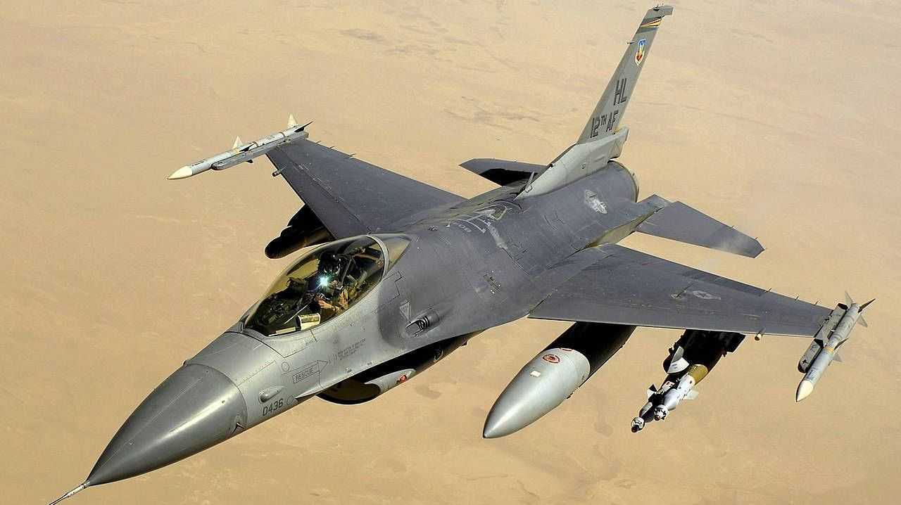 Военно-воздушные силы США F-16
