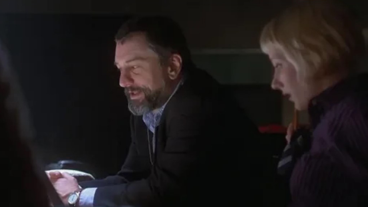 «Плутовство или Хвост виляет собакой».Реж.Барри Левинсон.1997