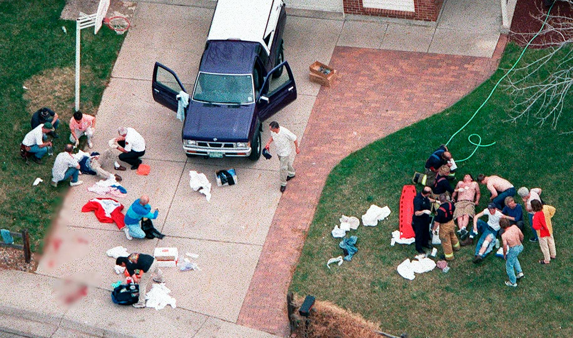 Последствия нападения Харриса и Клиболда на школу Колумбайн, США. 1999