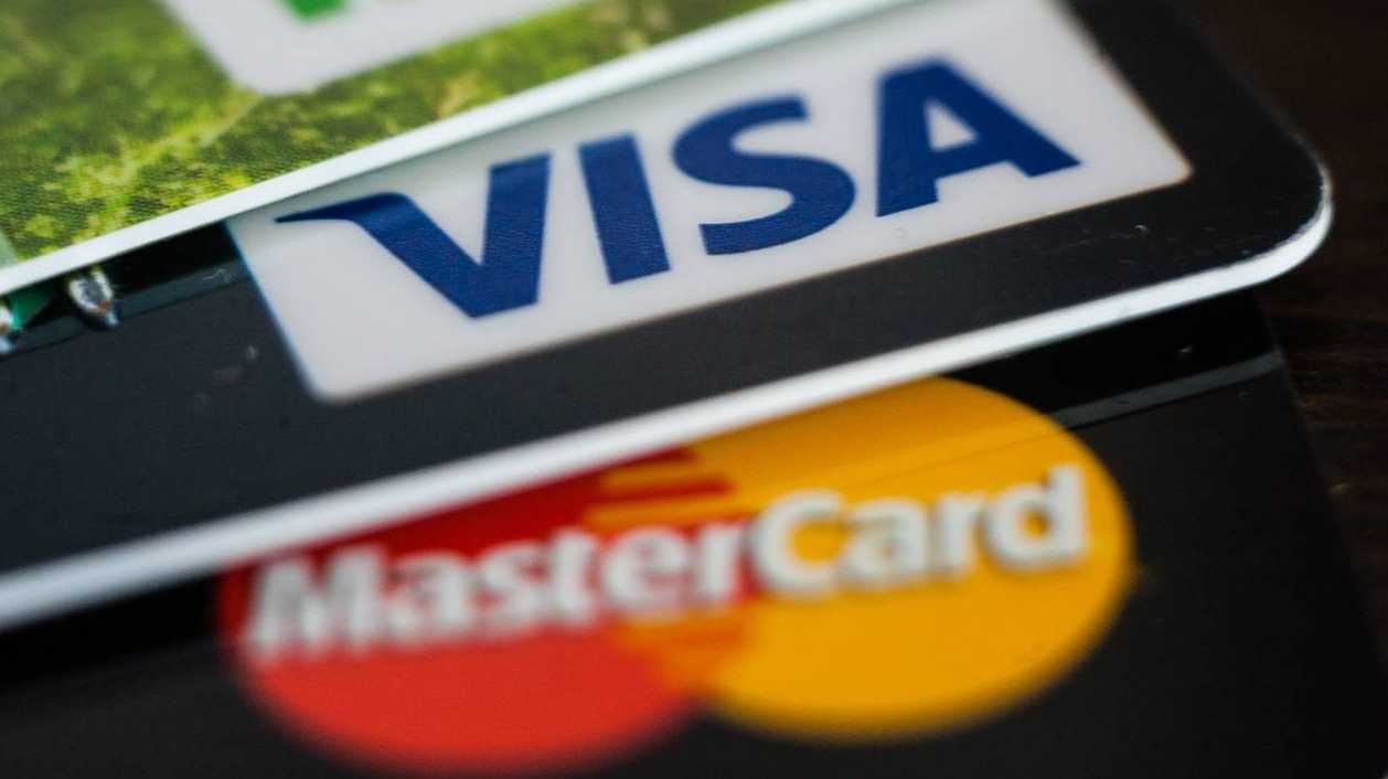 Кредитная карта Мир Visa MasterCard Деньги
