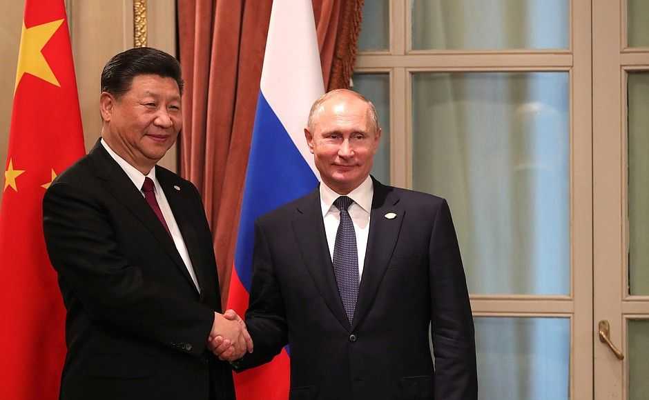 Председатель КНР Си Цзиньпин и Президент России