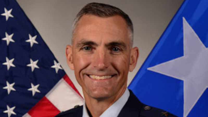 Директор Европейского командования США по вопросам стратегии, планирования и политики генерал-майор Дэниель Ласика