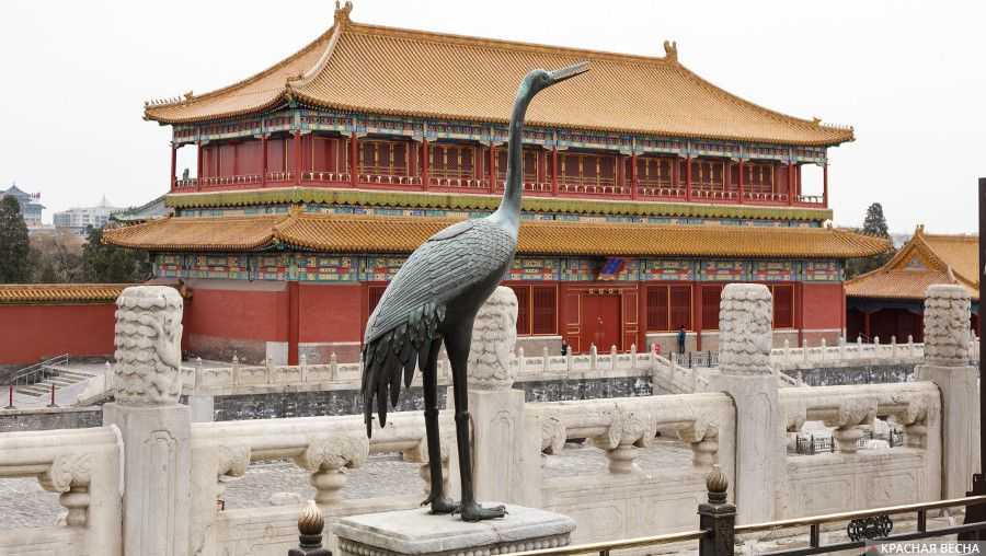 Статуя журавля, Запретный город, Пекин