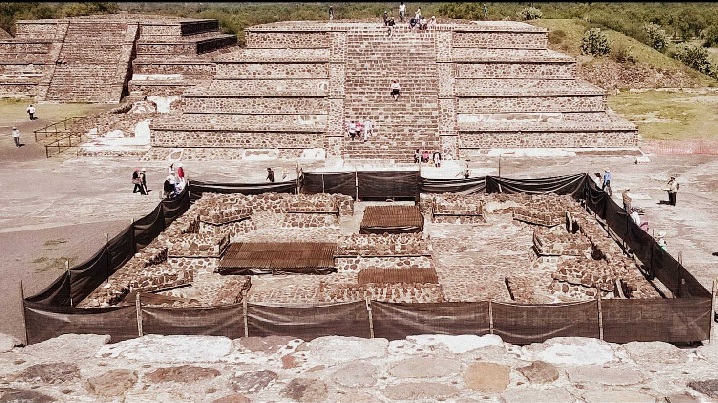 Археологическая работа в Теотиуакане