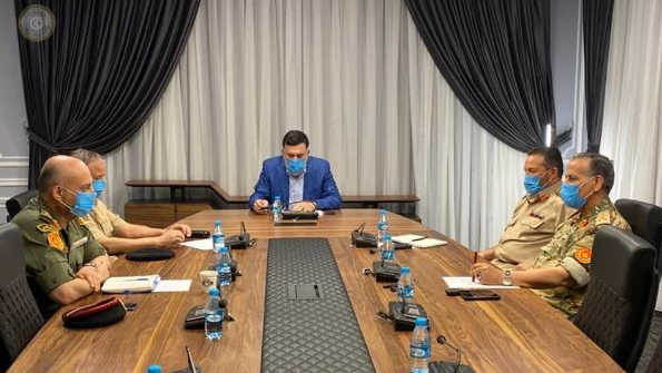 Встреча главы Правительства национального согласия с руководителями военных округов