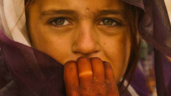 Глаза афганского ребенка
