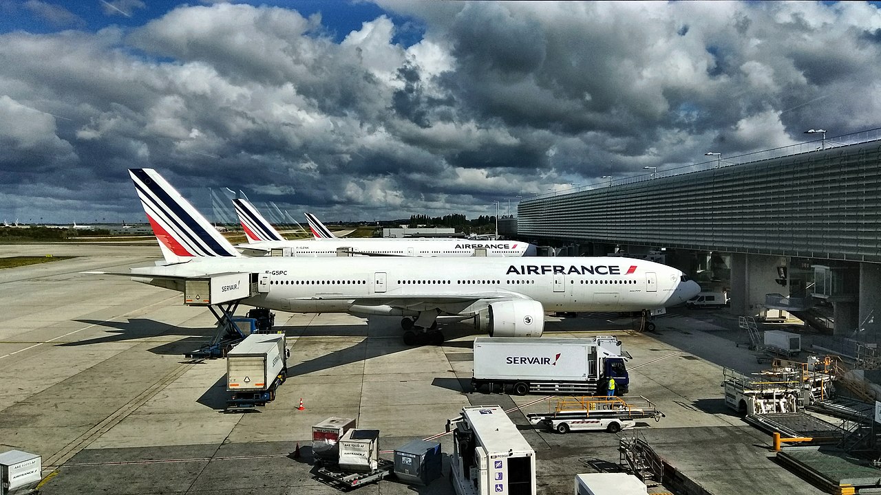 Самолёты компании Air France в аэропорту Шарль-Де-Голль