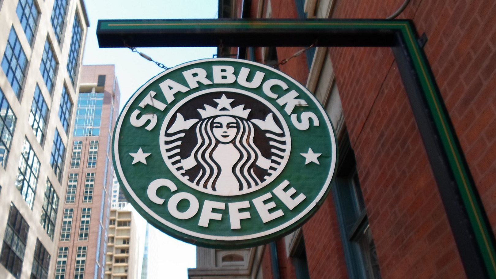 Мелюзина на логотипе кофейни Starbucks
