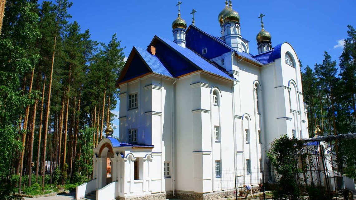 Церковь в честь иконы Божией Матери «Спорительница Хлебов» Среднеуральского женского монастыря