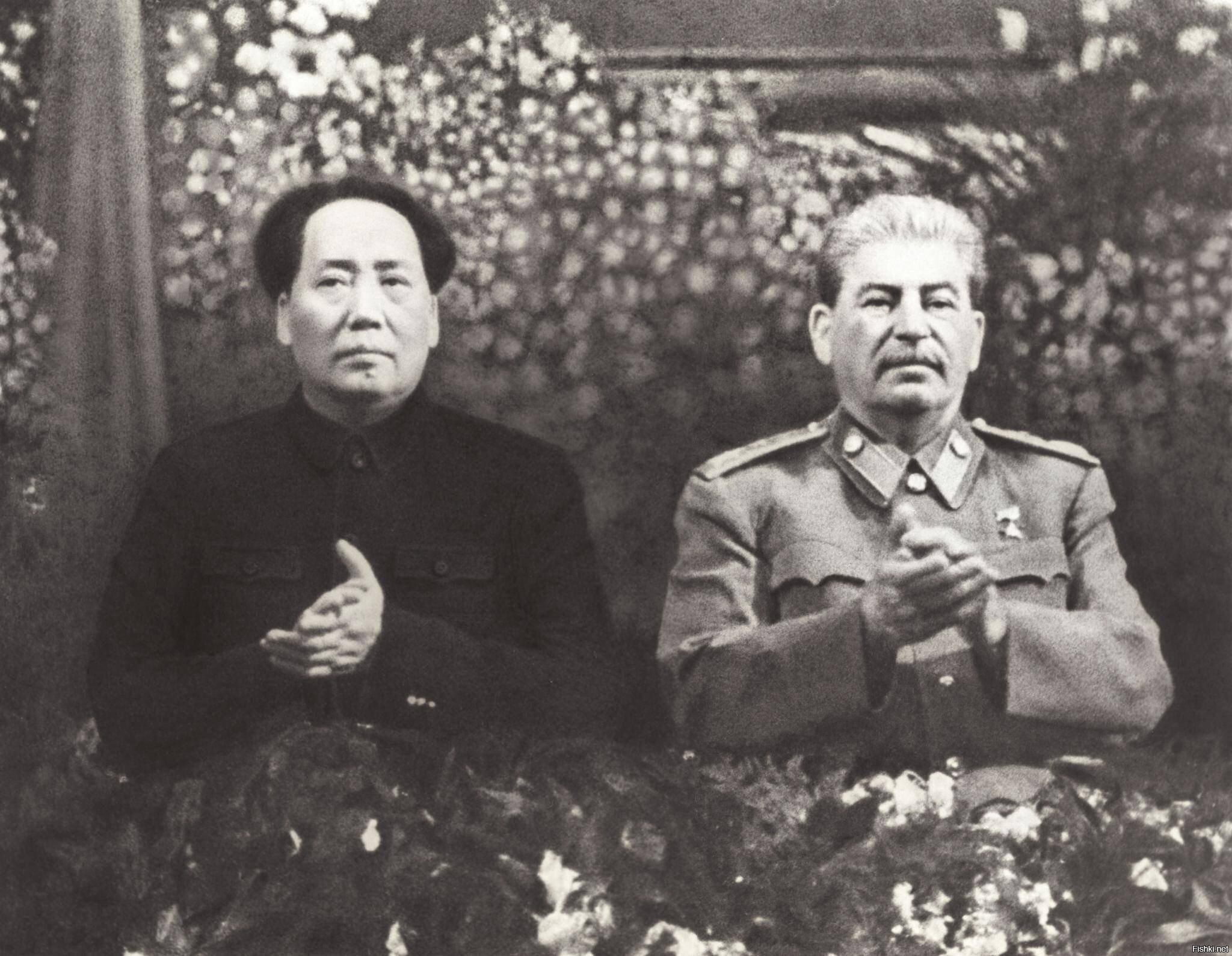 Иосиф Сталин и Мао Цзэдун. 1949