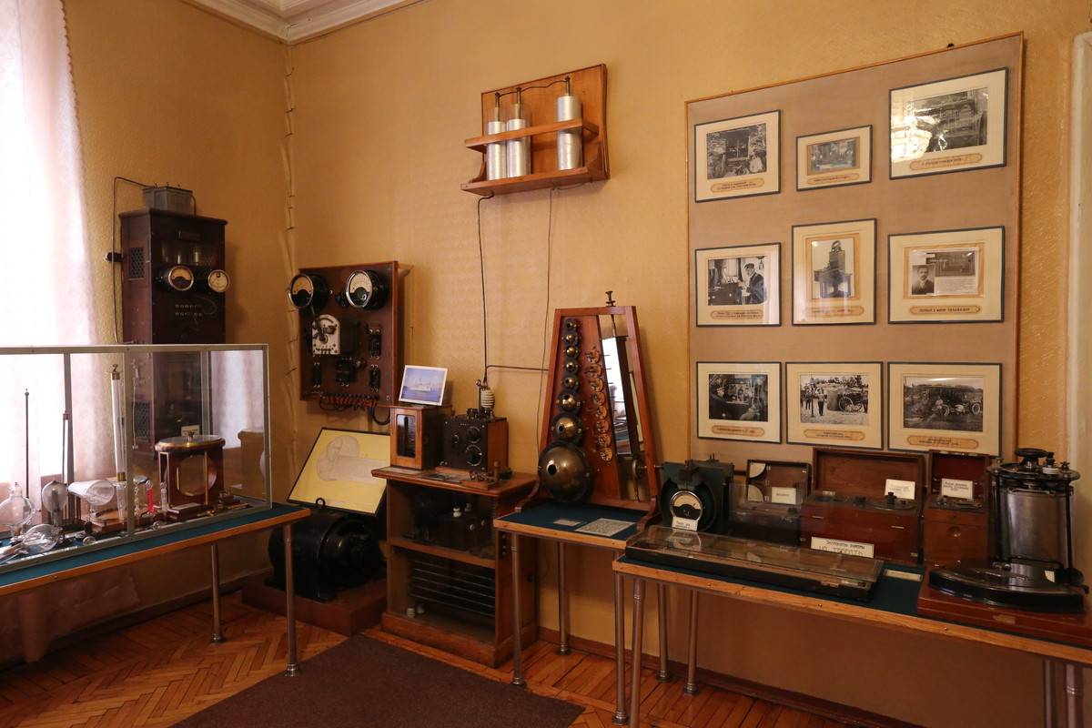 Музей-кабинет А.С. Попова в Кронштадте
