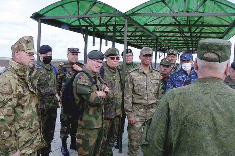 Зарубежные военные атташе на учениях «Запад-2021»