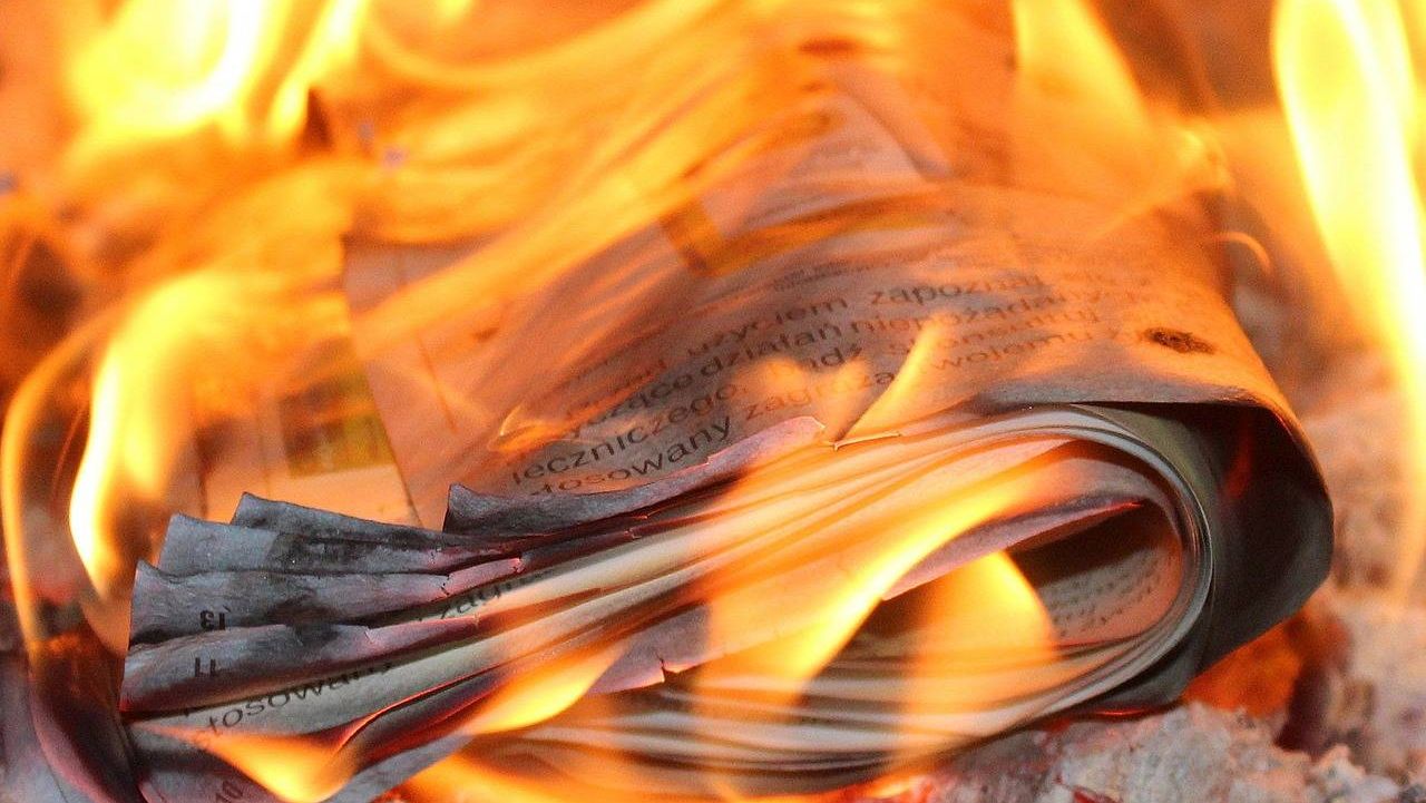 Пожар, огонь, бумага