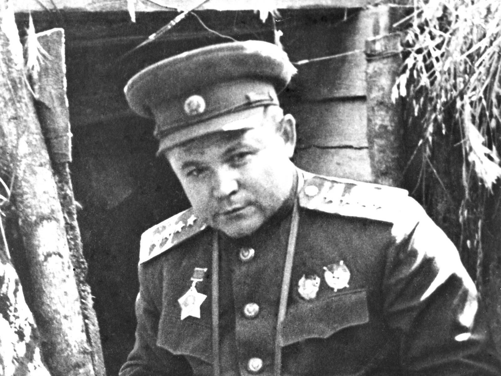 Николай Ватутин. Фото 1943 года