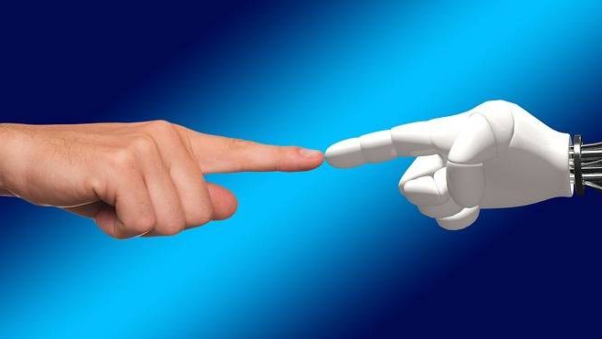 Взаимодействие человека и робота