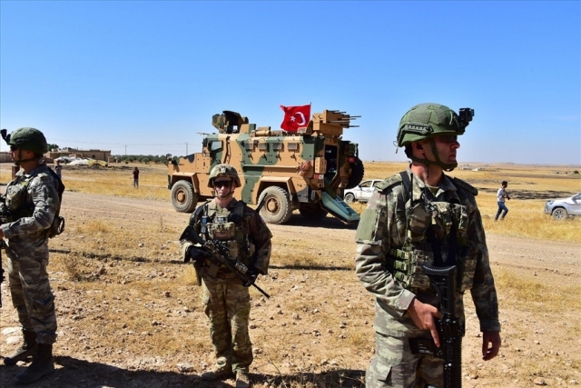 Турецкие солдаты в Сирии