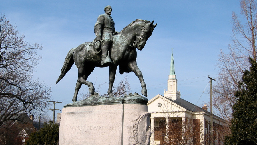 Памятник генералу Ли в Шарлотсвилле