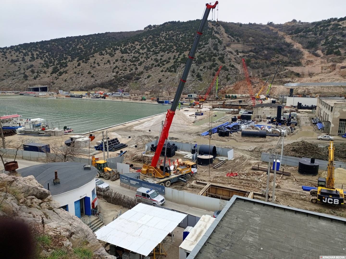 Территория бывшего завода 