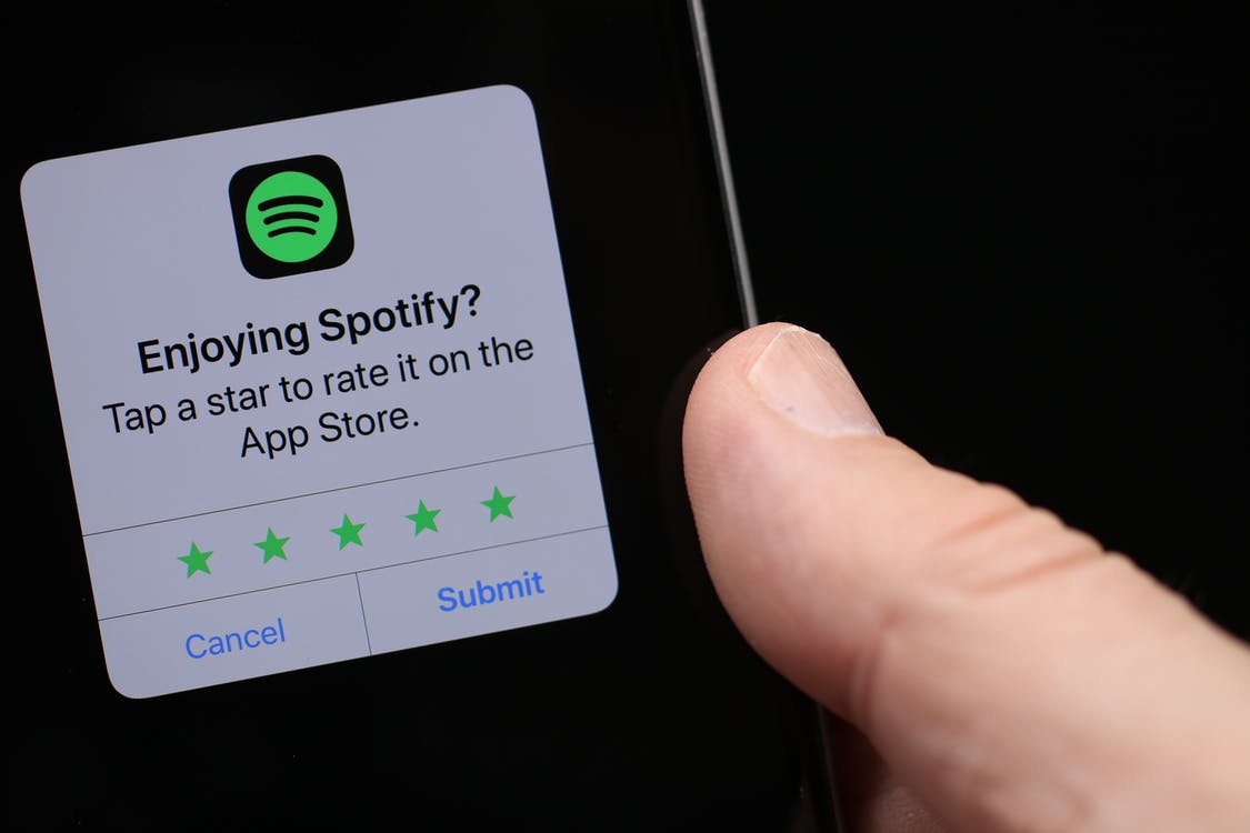 Spotify в магазине Apple Store