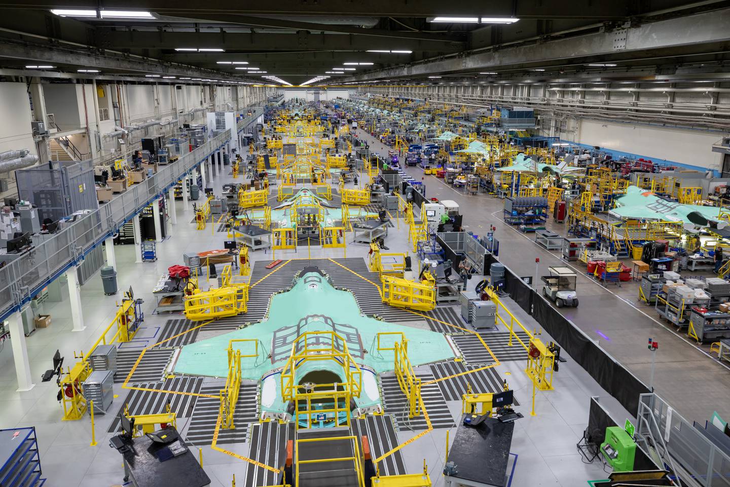 Сборочная линия F-35 на заводе Air Force 4 в Форт-Уэрте, штат Техас