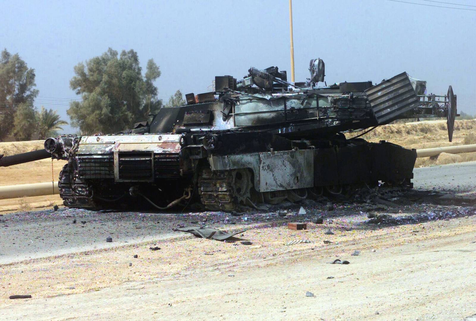 «Абрамс», уничтоженный в ходе боевых действий в Ираке в 2003 году