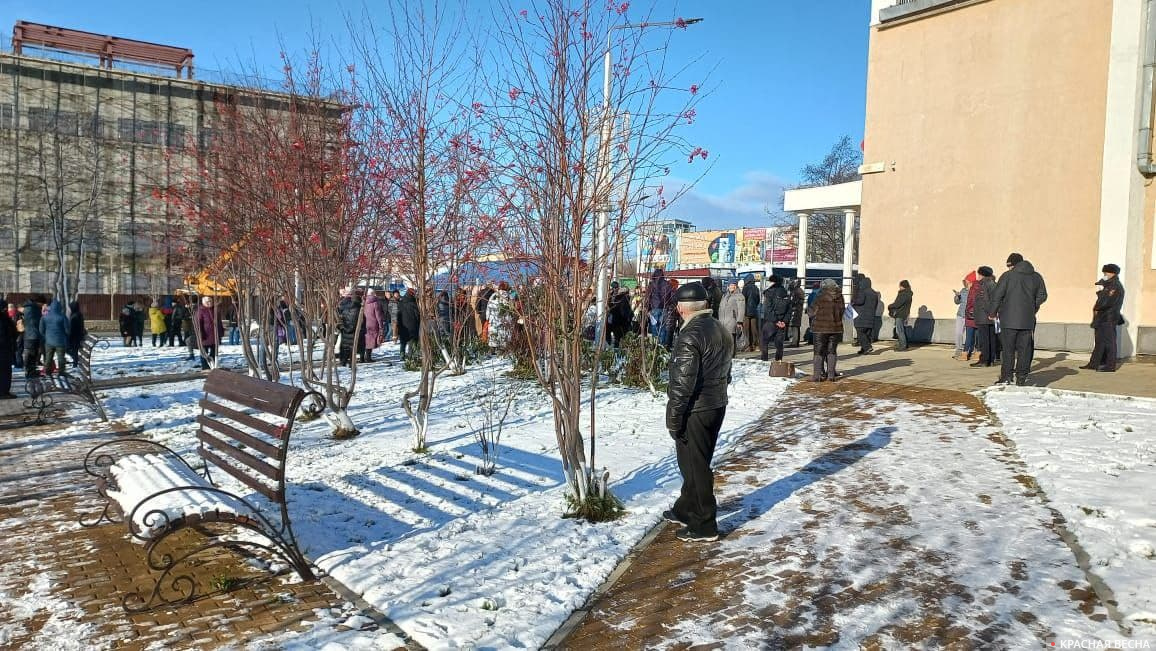 Митинг против QR-кодов в Южно-Сахалинске
