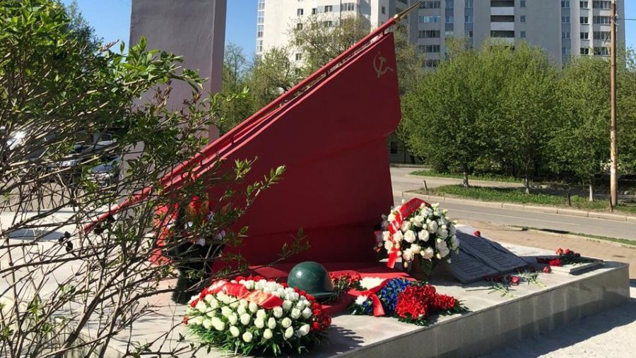 Мемориал ветеранам «Уралобуви»