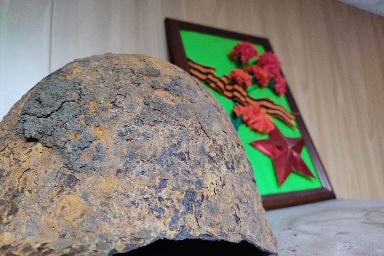 Каска советского солдата. Экспонат музея клуба «Сталинград»