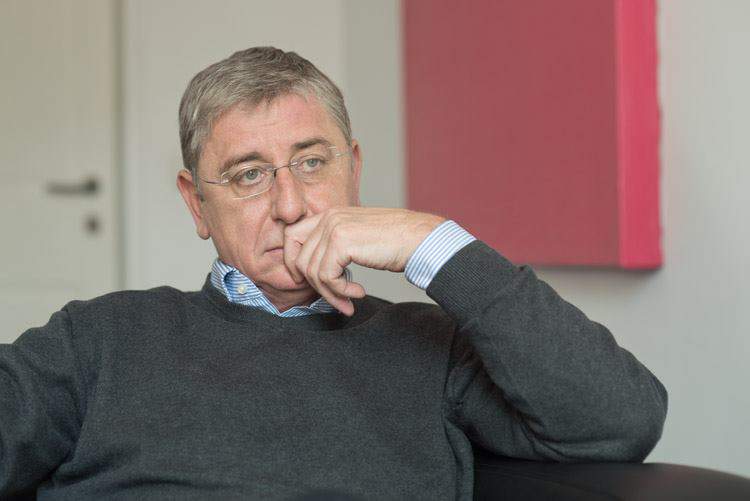 Бывший премьер-министр Венгрии, основатель «Демократической коалиции» Ференц Дюрчань