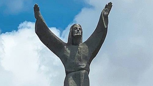 Статуя Христа-спасителя в боливийском Санта-Крус