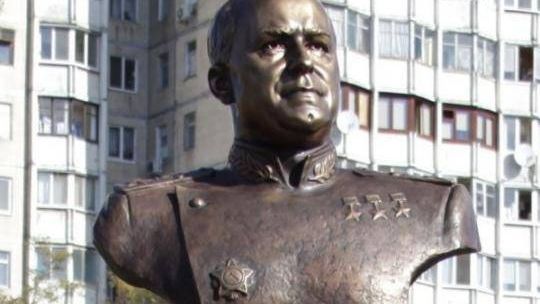 Памятник Георгию Константиновичу Жукову. Одесса 