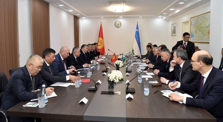 Второй раунд консультаций секретарей Совбезов Киргизии и Узбекистана