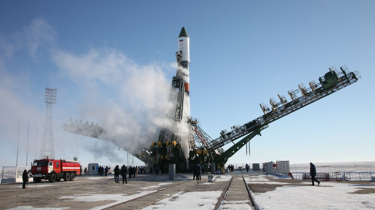 Ракета-носитель «Союз-У» с грузовым кораблем «Прогресс МС-05»