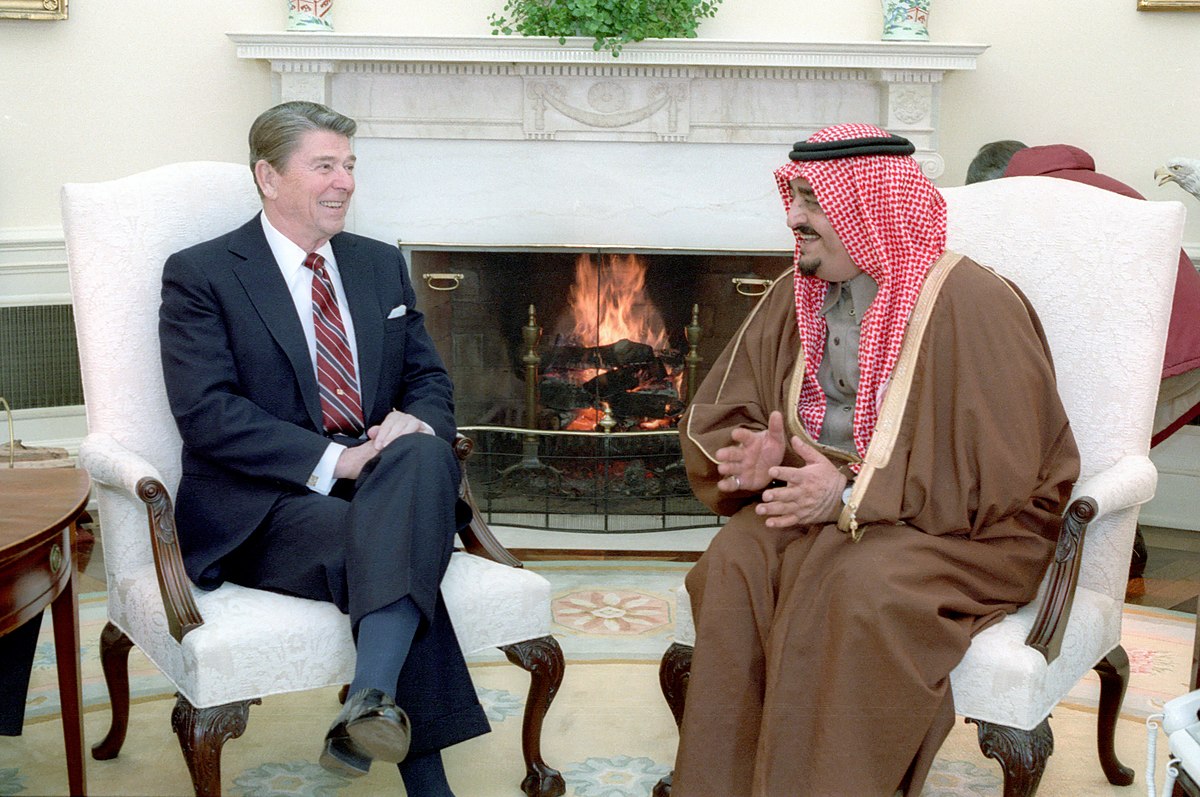 Встреча президента Рональда Рейгана и короля Саудовской Аравии Фахда
