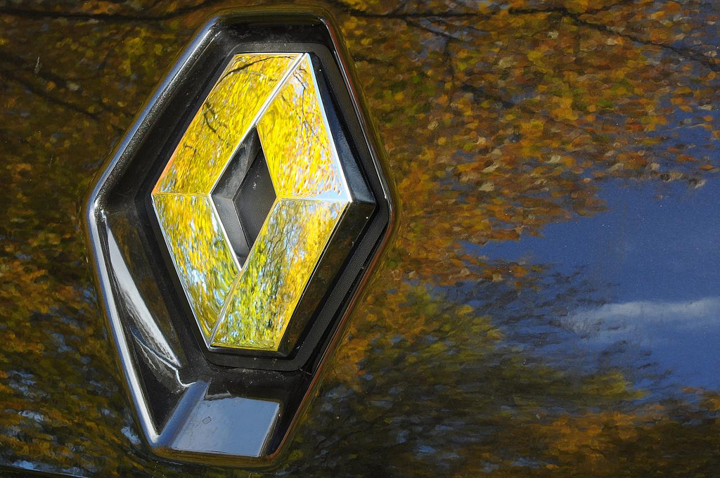 Логотип компании Renault