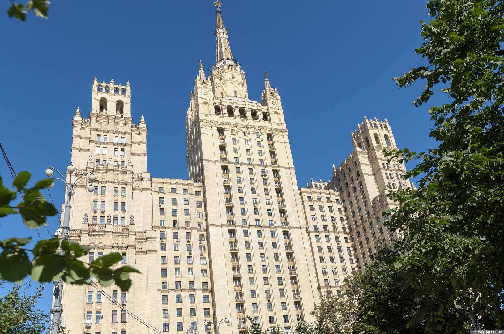 Сталинская высотка на Кудринской (Восстания) площади, Москва