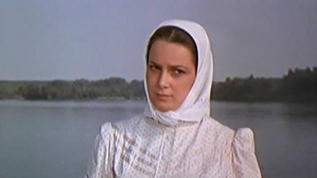 Элина Быстрицкая