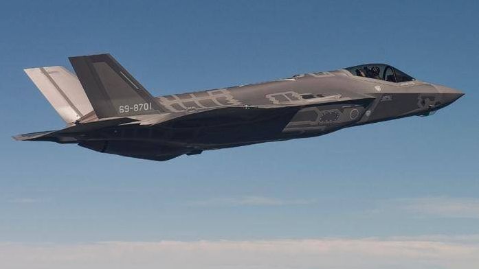 F-35A_from_the_Japan_Air_Force