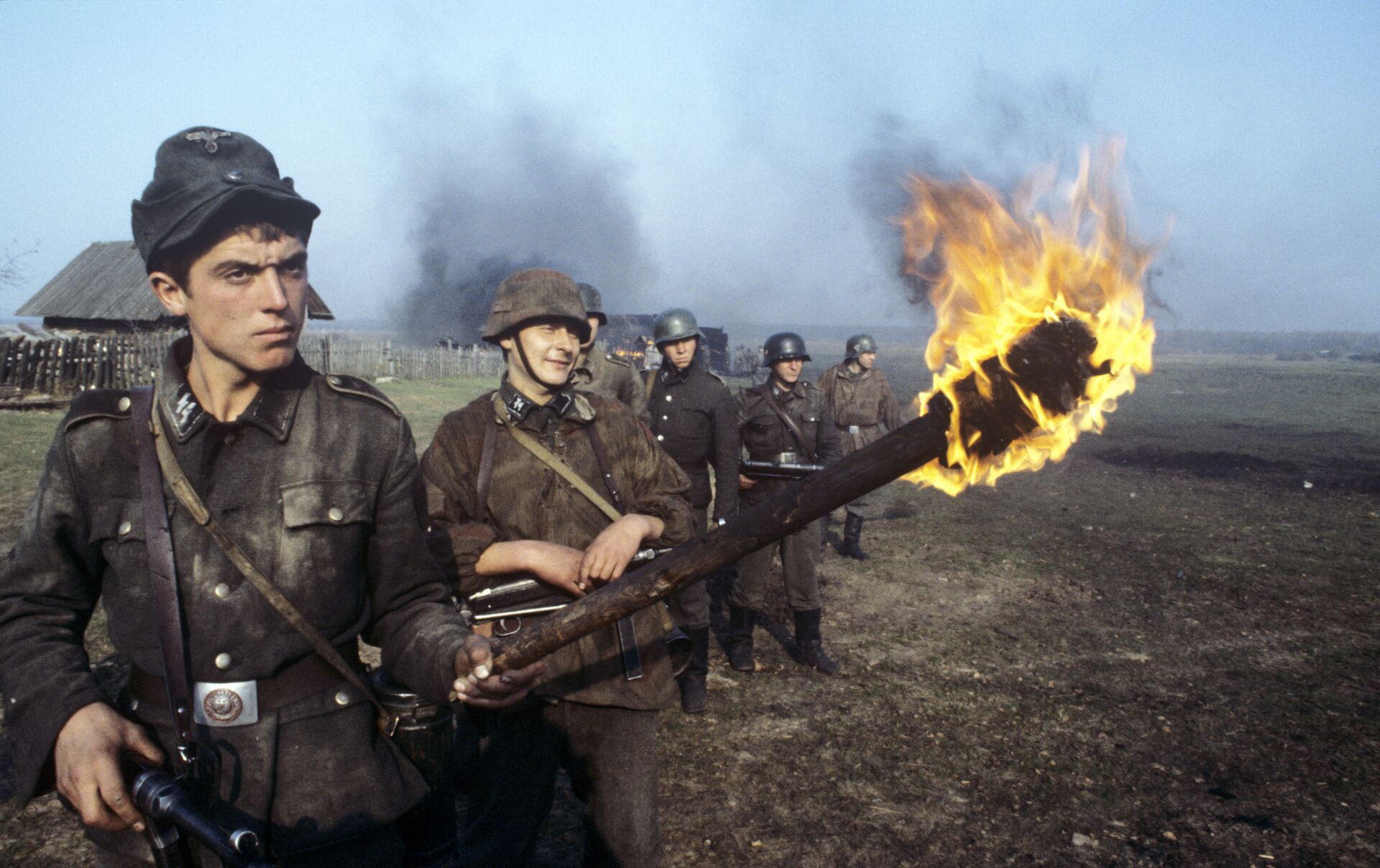 Фашисты. Цитата из х/ф «Иди и смотри». Реж. Элем Климов. СССР. 1985